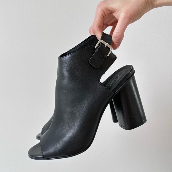 [SOLD] L’intervalle Black Leather Block Heel Mule Peep Toe Booties size 41 or 10 - Picture 6 of 8
